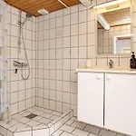 Semesterbostad 8 Person In