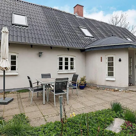 Nyaraló 8 Person In *